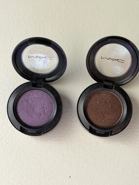 MAC Cosmetics Single Eyeshadow Duo – Fashion Groupie and Buckwheat